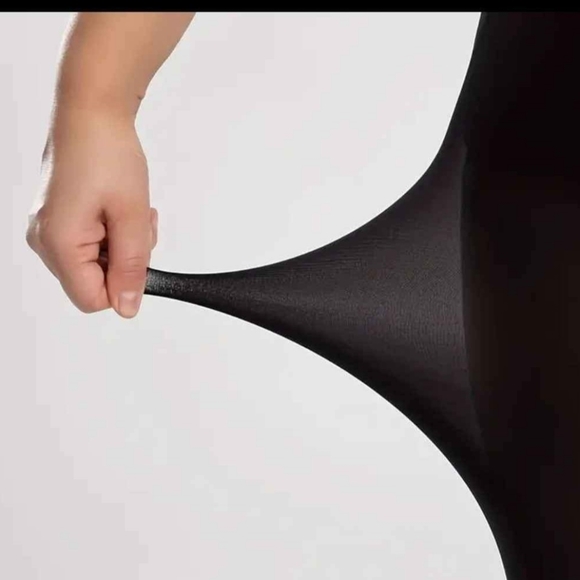 Plus Size Black Nylon Leggings - Picture 2 of 3